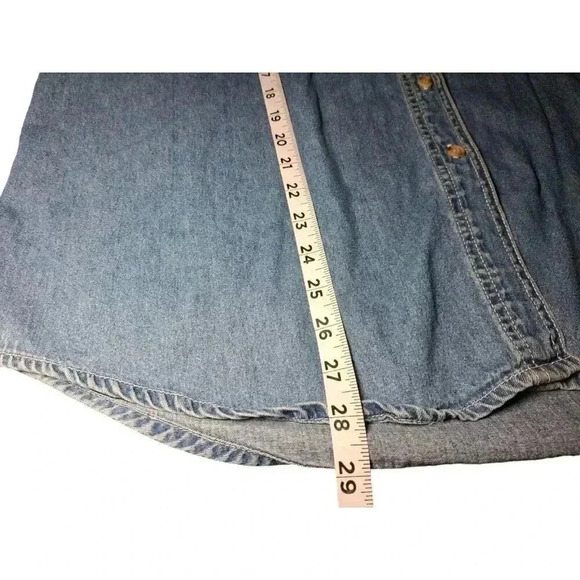 Christmas Denim Jean Shirt Womens Size XL Long Sleeves Button Up Velvet Collar - Picture 6 of 10